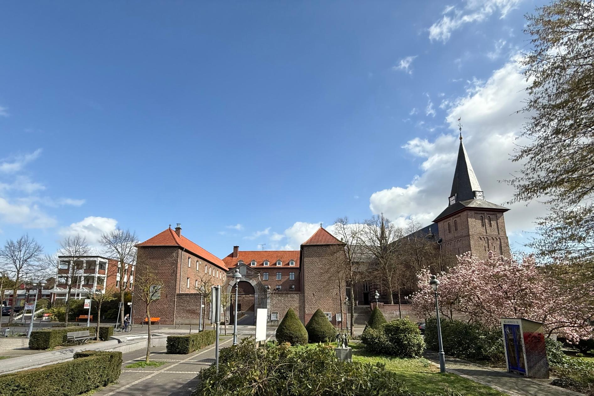 Wegberg Kloster und Kirche