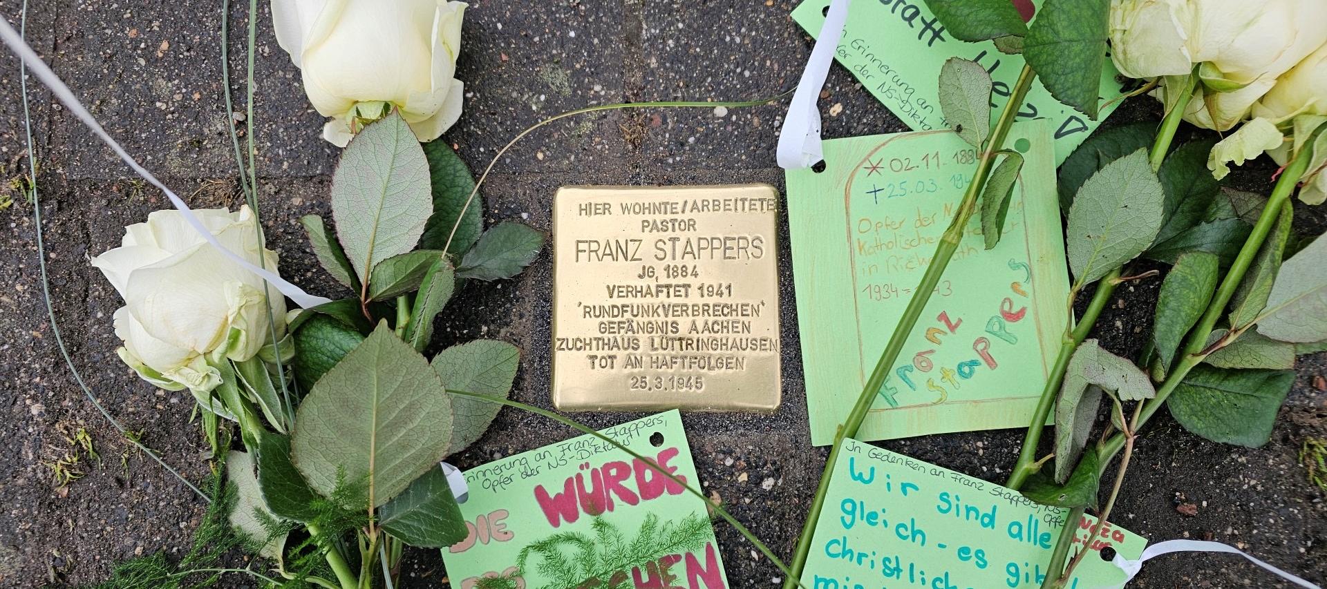 Stolpersteinverlegung Pfarrer Franz Stappers Rickelrath - 12