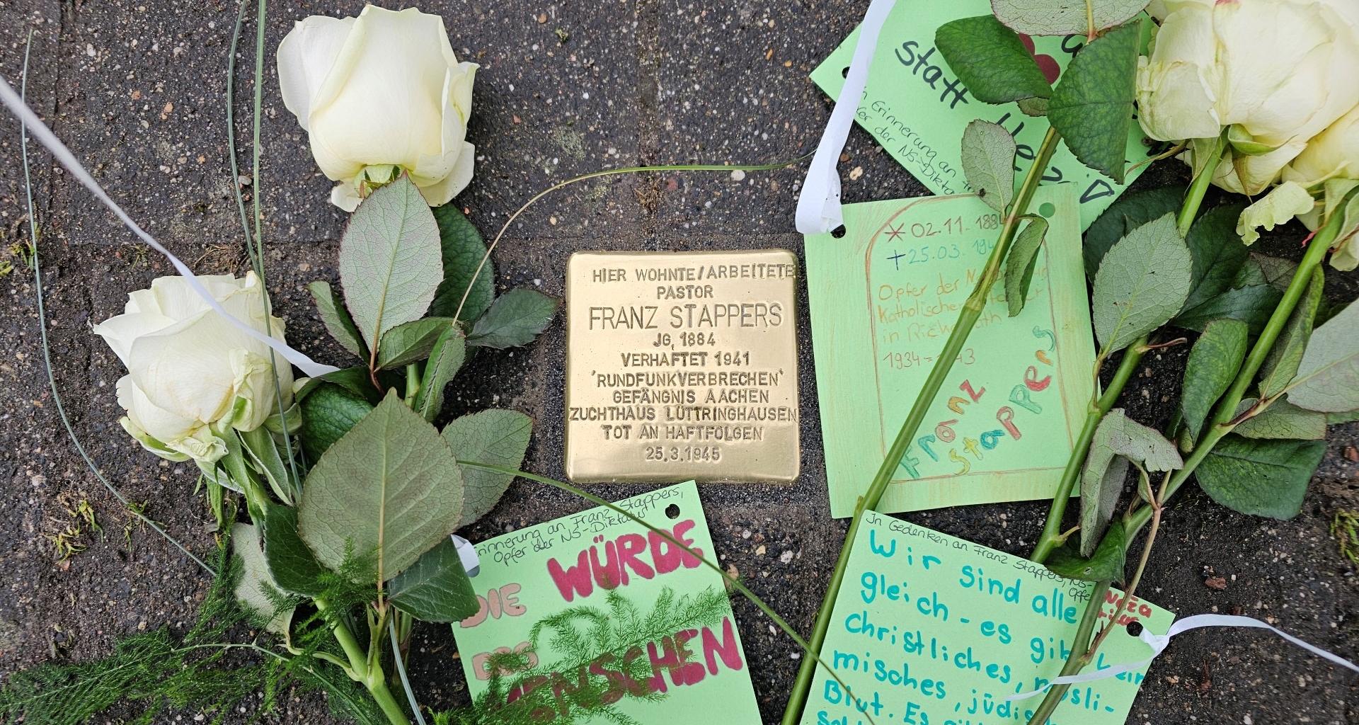 Stolpersteinverlegung Pfarrer Franz Stappers Rickelrath - 12