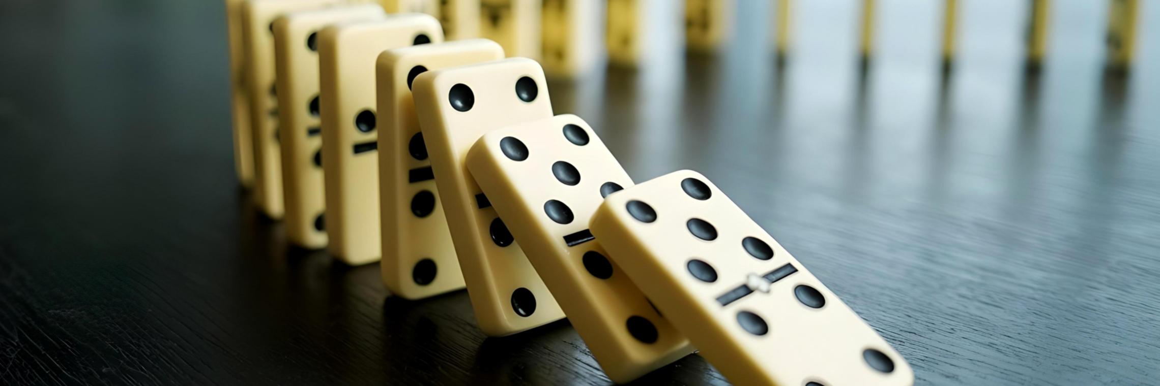 domino-9602003_by_alicja_pixabay_pbs