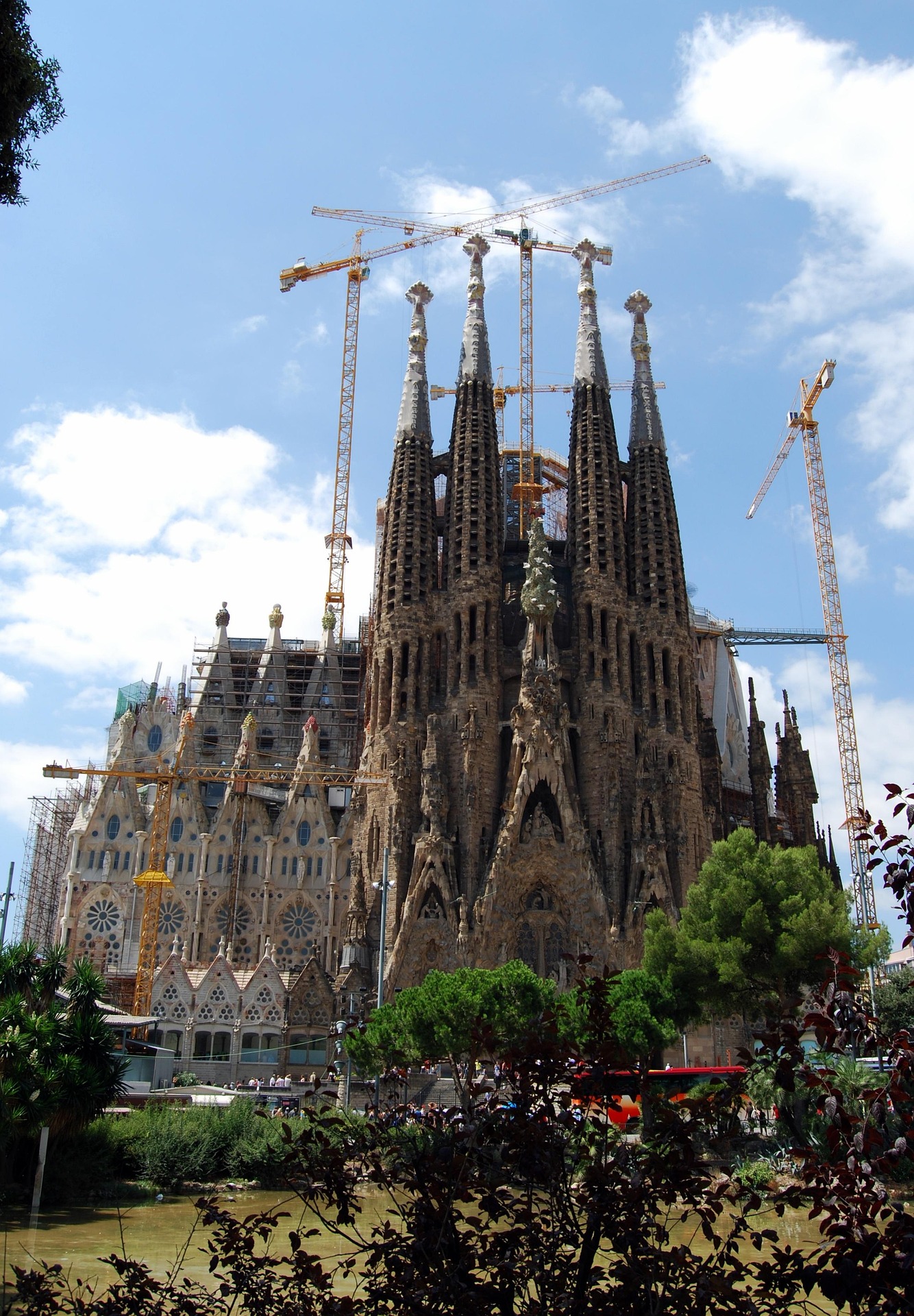 pcdazero-sagrada-familia-536855_1920